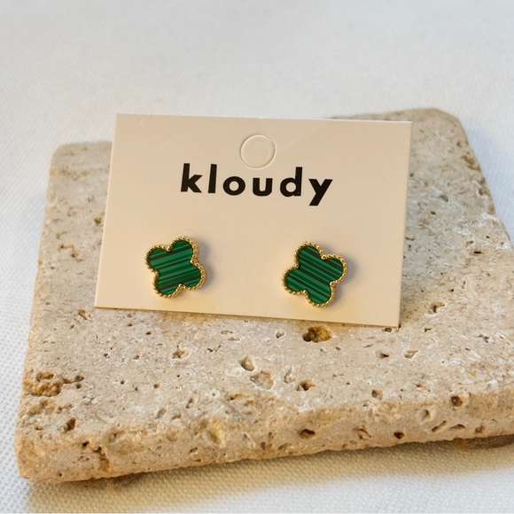 18K gold plated Earrings - Picture 2 of 3